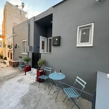 Nobby By Syros * Ερμούπολη