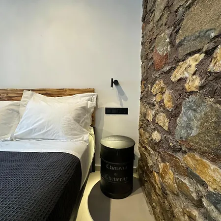 Nobby By Syros * Ερμούπολη