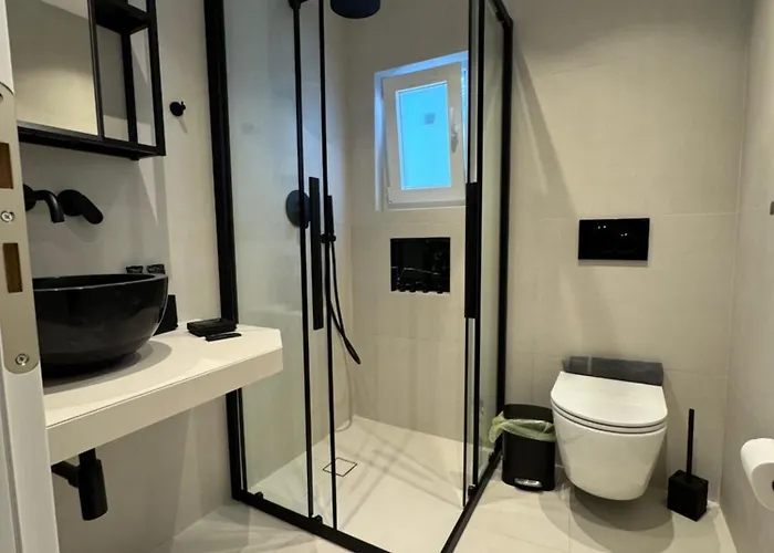 Nobby By Syros Ermoupoli